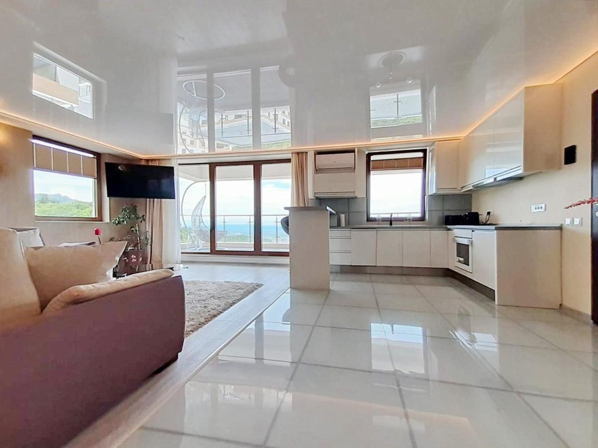 Sky View - Luxury With A Dream View Apartment *